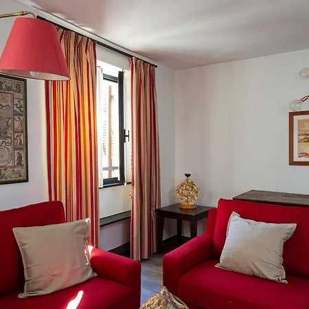 Luxury In The Heart Of By Wonderful Italy *